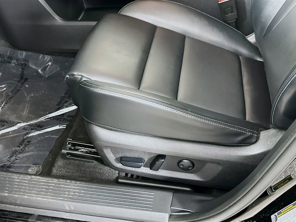 Certified 2023 Nissan Rogue SV w/ SV Premium B Package image 27