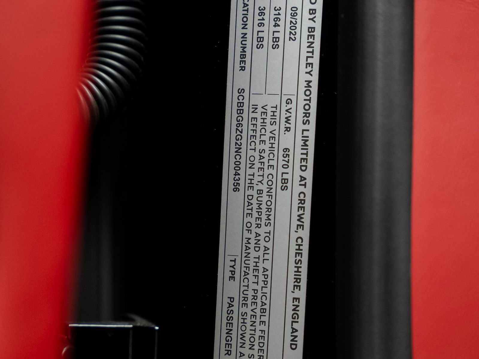 Used 2022 Bentley Flying Spur V8 image 65