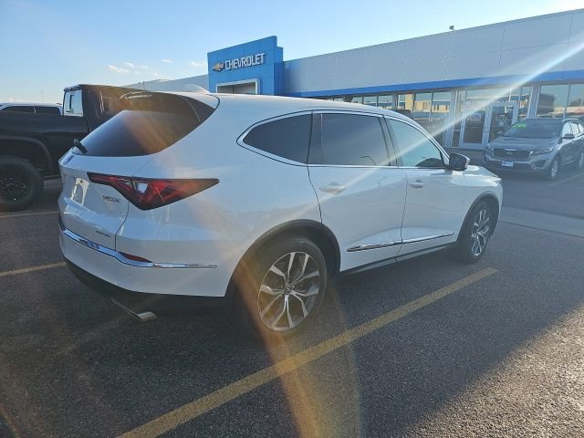 Used 2022 Acura MDX w/ Technology Package AWD/4WD image 3