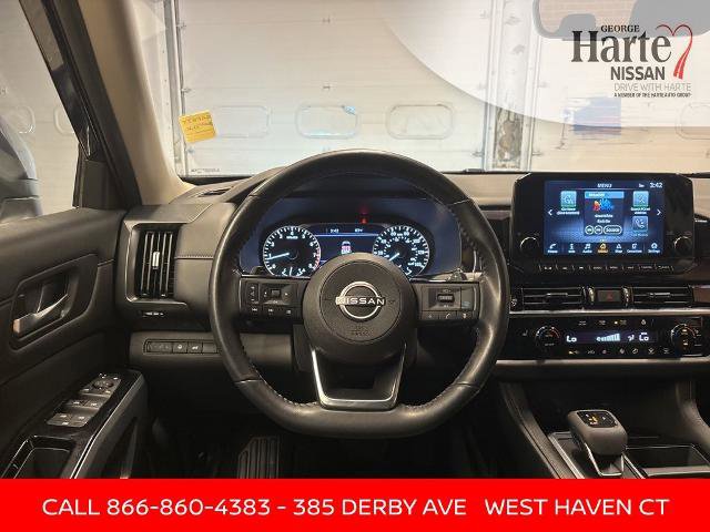 Certified 2023 Nissan Pathfinder SL image 18