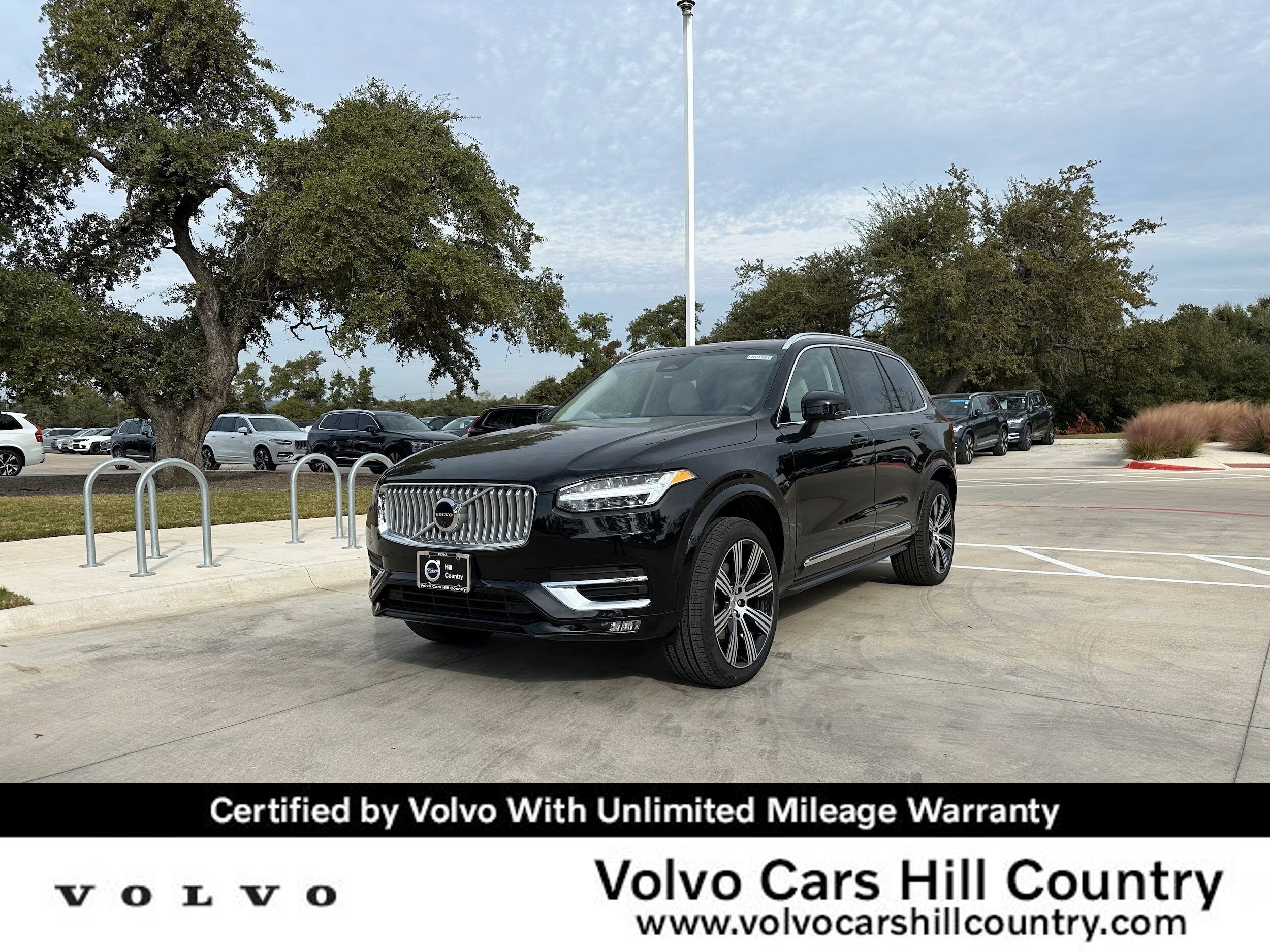 Used 2025 Volvo XC90 B6 Plus w/ Protection Package Premier AWD/4WD image 1