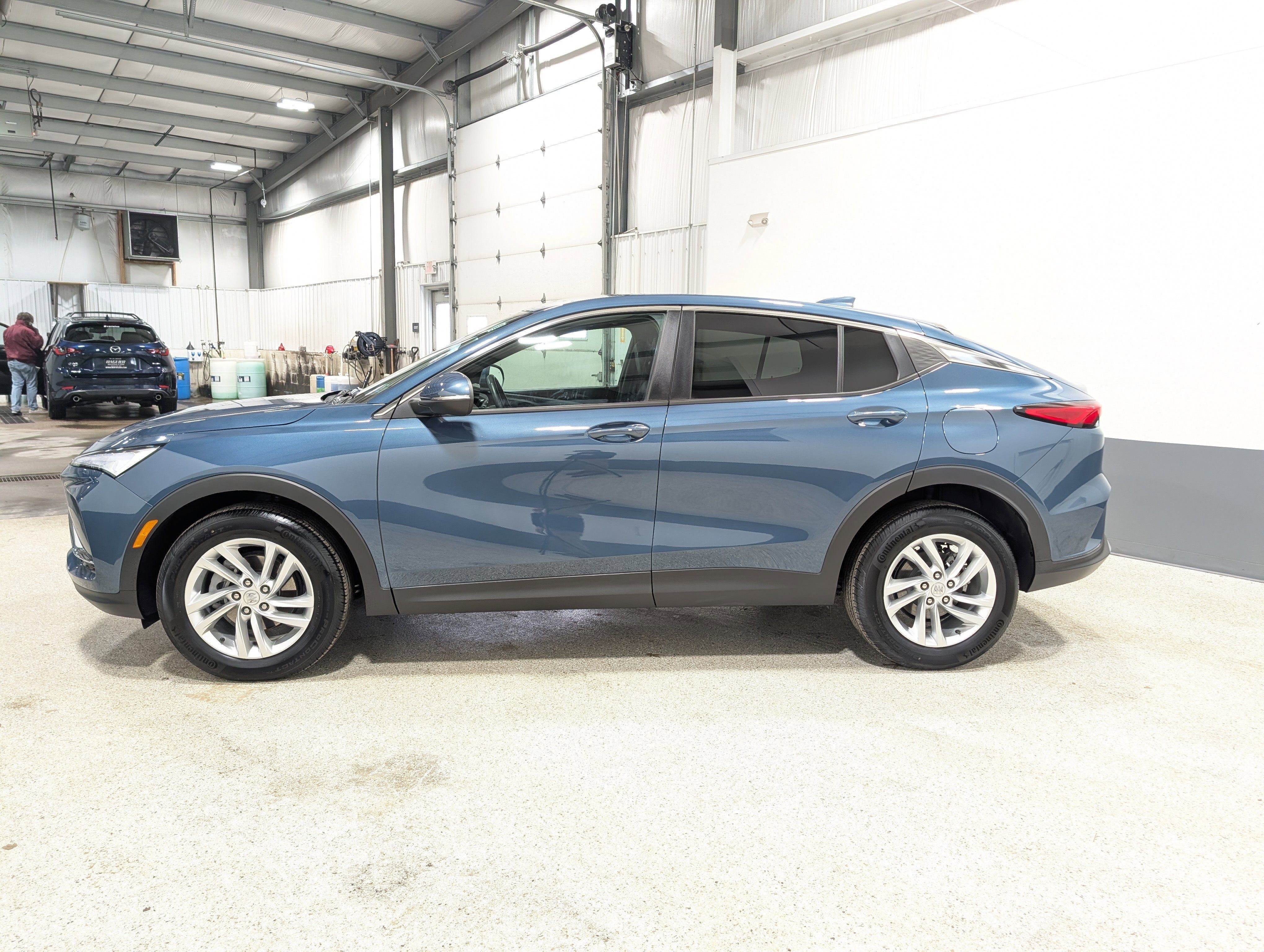 Used 2024 Buick Envista Preferred w/ Convenience I Package image 6