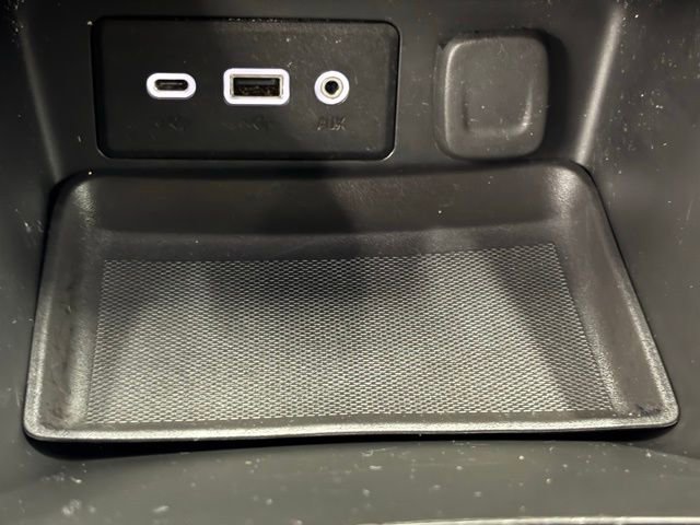 Used 2018 GMC Terrain SLE image 25