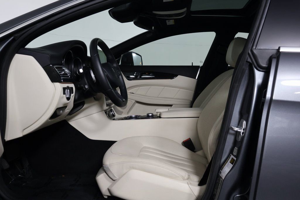 Used 2016 Mercedes-Benz CLS 400 image 10