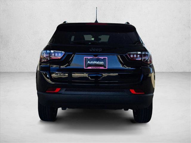 New 2026 Jeep Compass Latitude image 8
