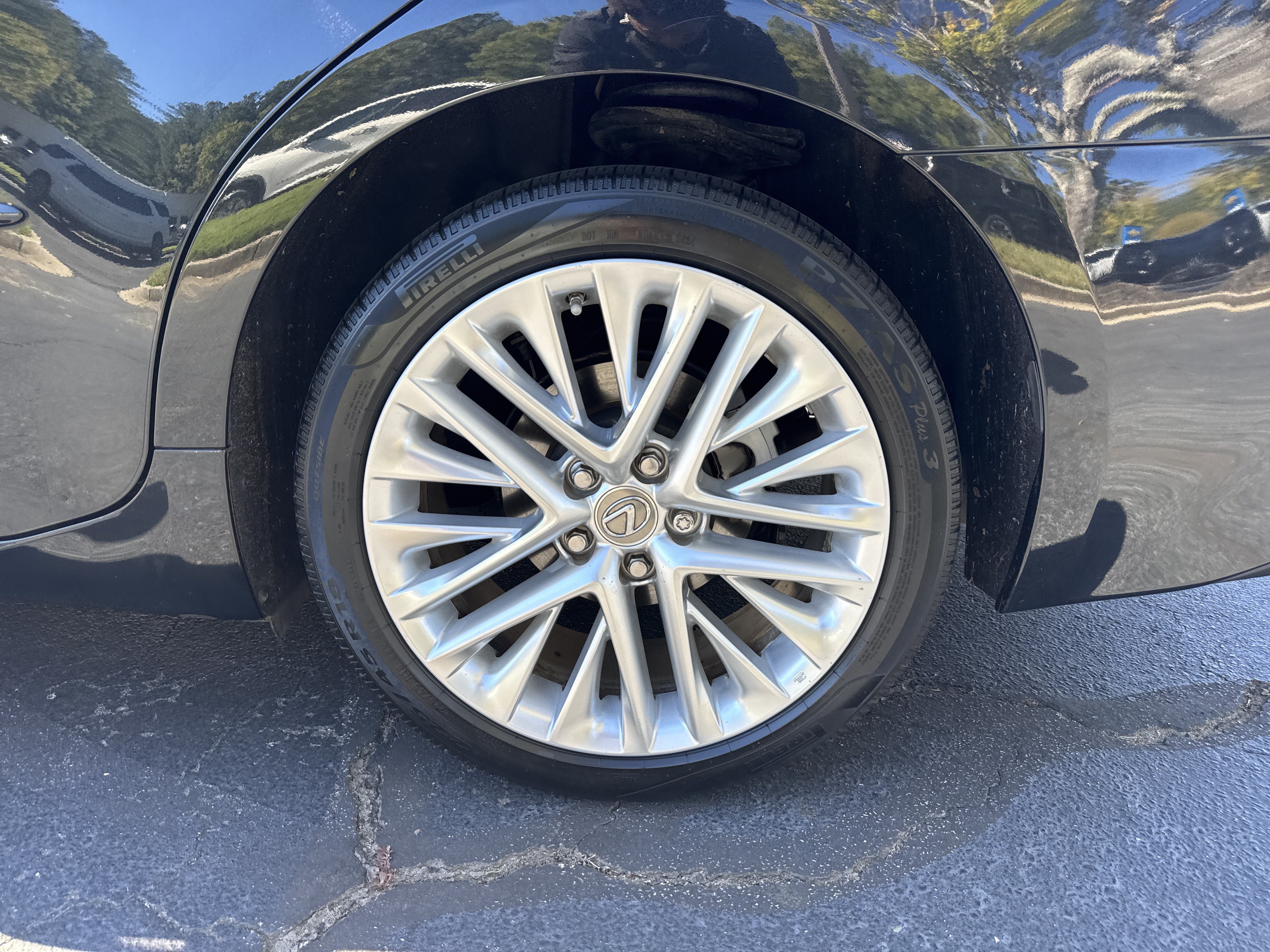 Used 2017 Lexus ES 350 w/ Ultra Luxury Package FWD image 17