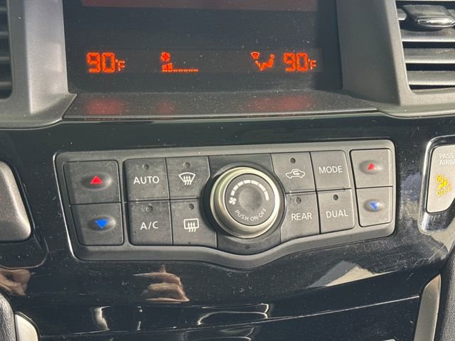 Used 2015 Nissan Pathfinder S image 34