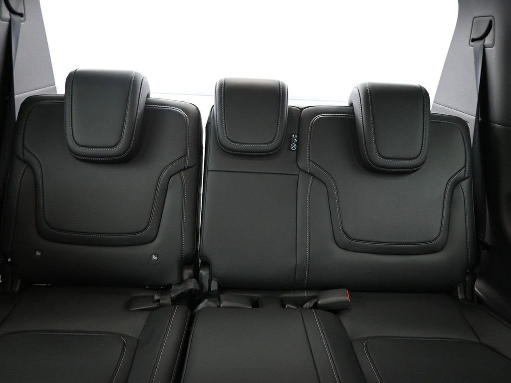 New 2026 Nissan Armada PRO-4X image 26