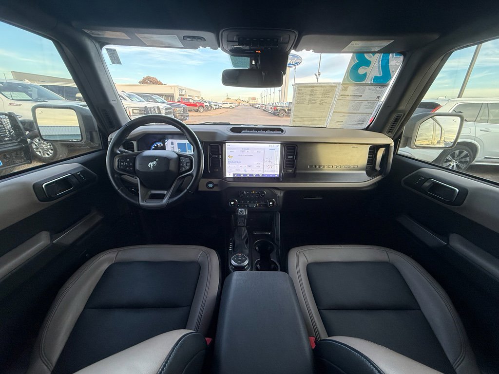 Used 2023 Ford Bronco Wildtrak image 9
