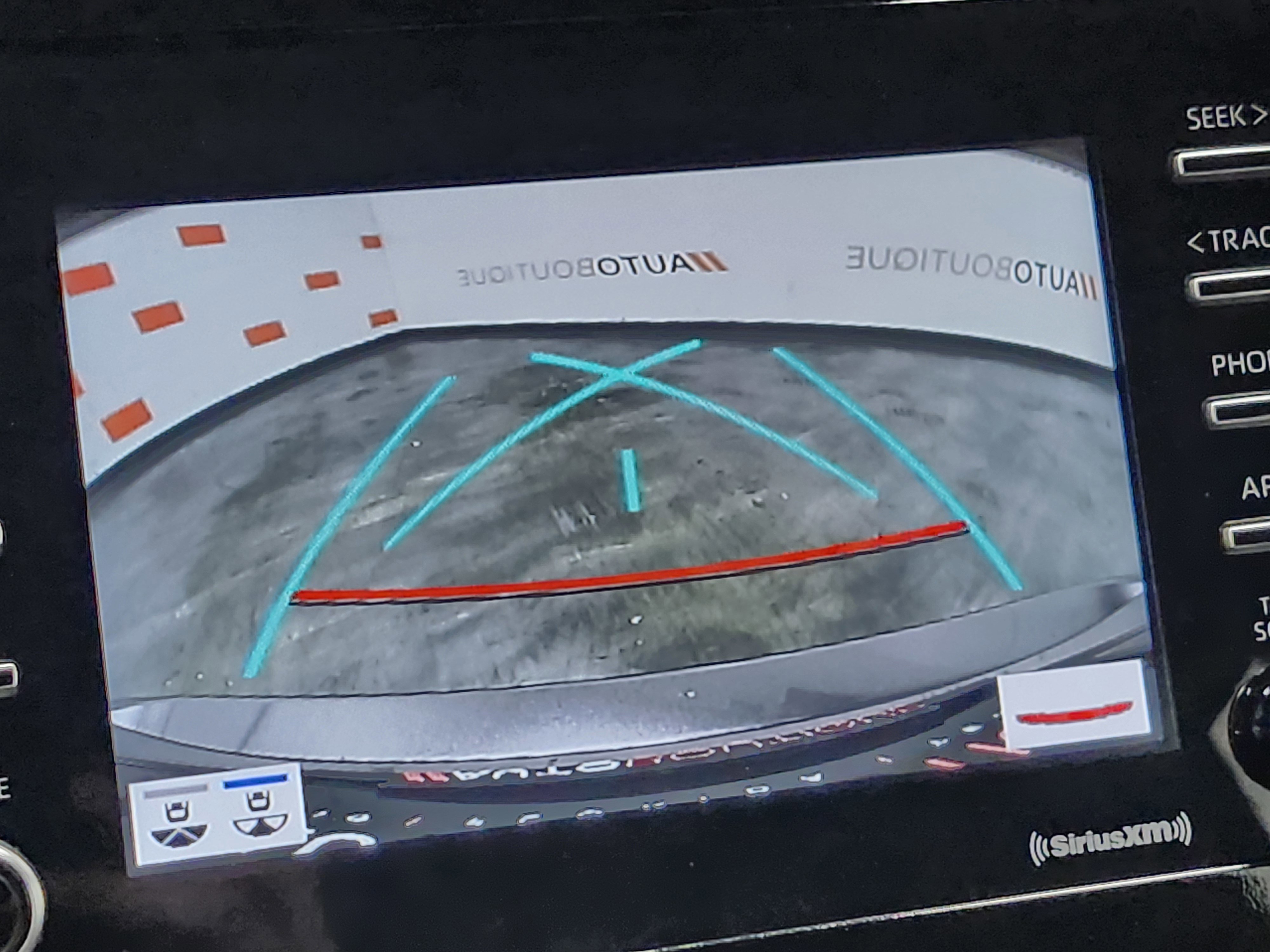 Used 2024 Toyota Camry SE w/ Convenience Package FWD image 22