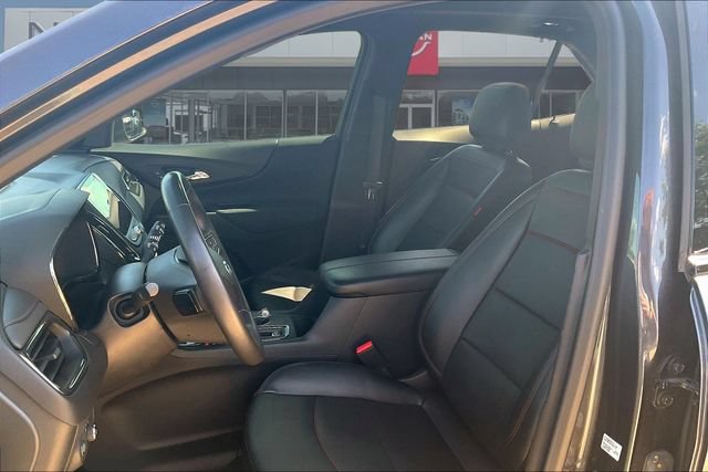 Used 2022 Chevrolet Equinox RS w/ RS Leather Package AWD/4WD image 21