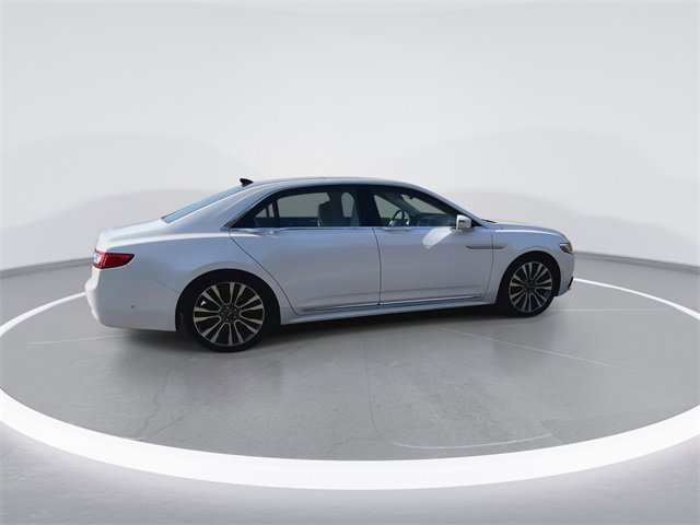 Used 2018 Lincoln Continental Reserve image 11