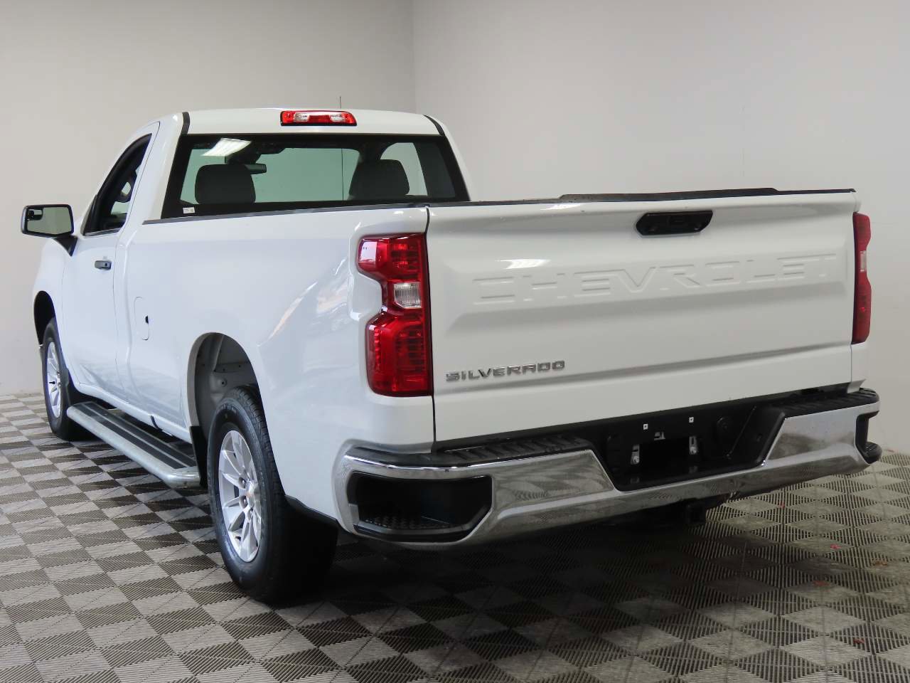 Used 2024 Chevrolet Silverado 1500 W/T w/ WT Fleet Convenience Package image 3