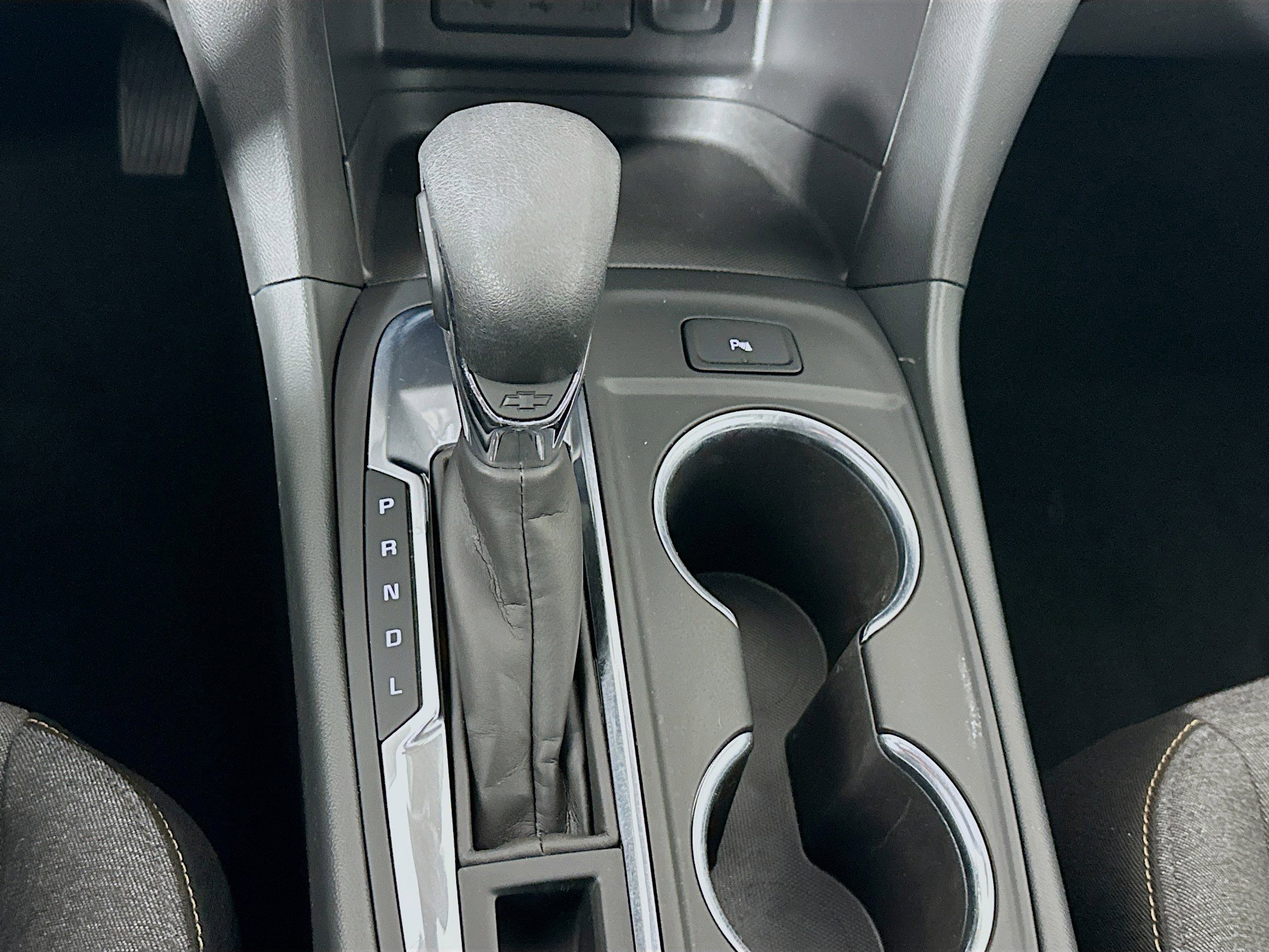 Used 2024 Chevrolet Equinox LT w/ LPO, Floor Liner Package image 24