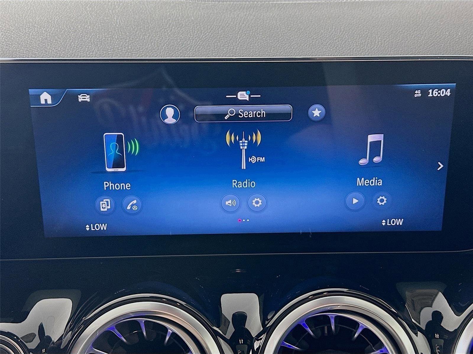 Used 2026 Mercedes-Benz GLA 250 4MATIC image 19