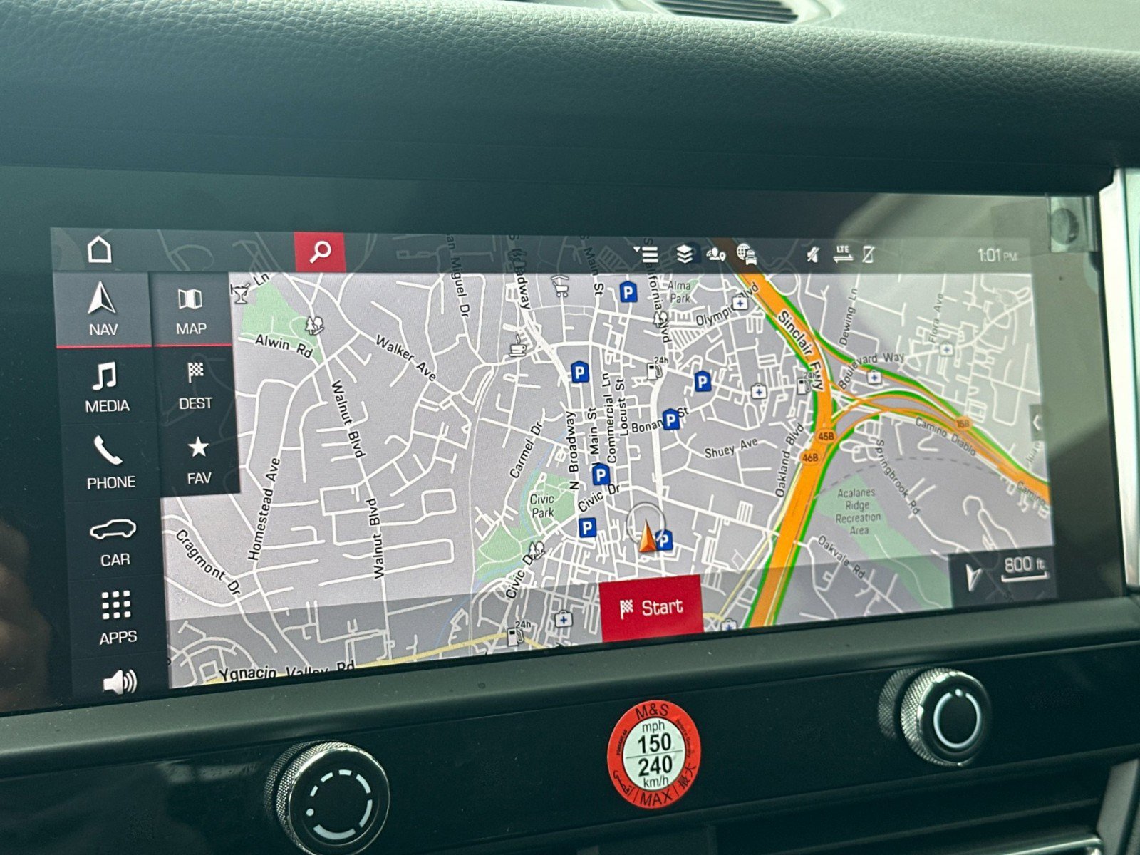 Used 2025 Porsche Macan image 19