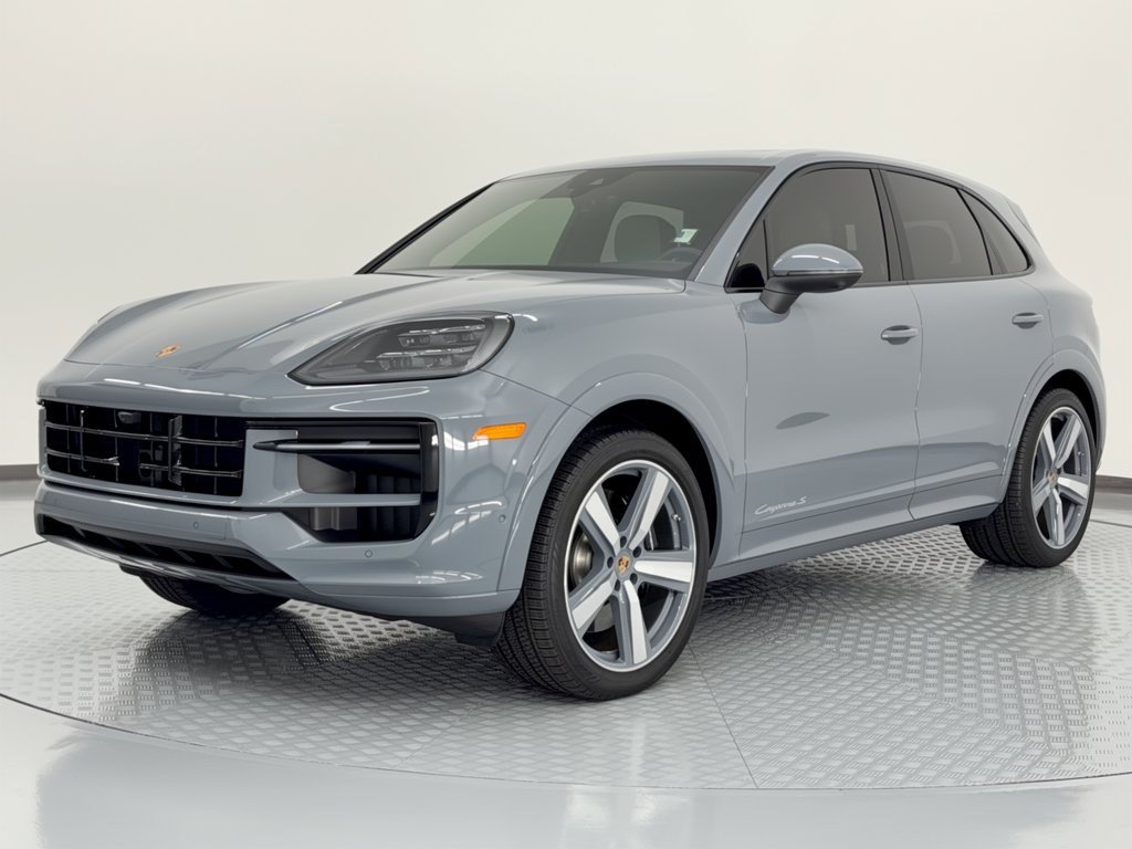 Certified 2025 Porsche Cayenne S AWD/4WD image 1