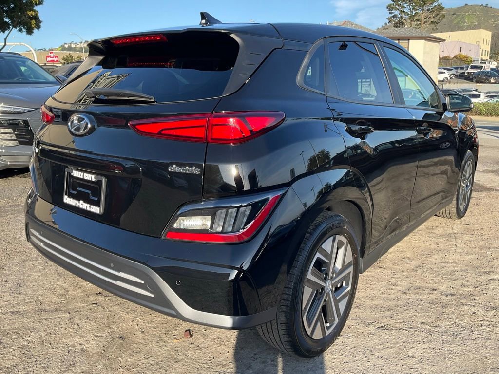 Used 2022 Hyundai Kona Limited w/ Cargo Package image 80