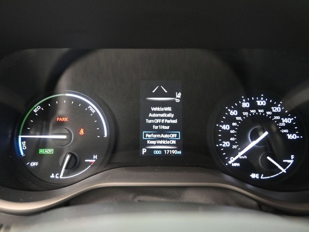 Used 2023 Toyota Sienna XSE image 7