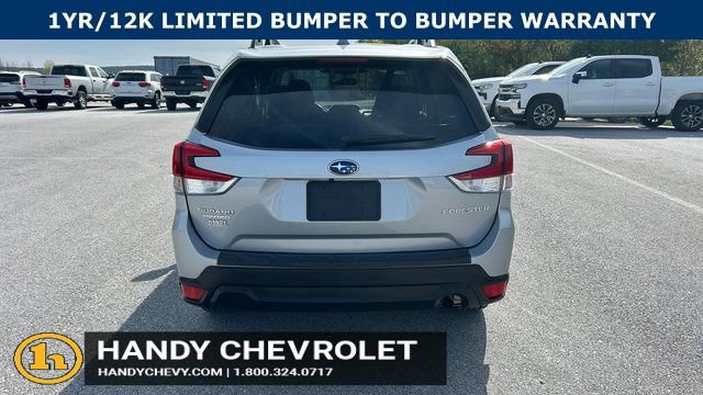 Used 2022 Subaru Forester Premium image 4
