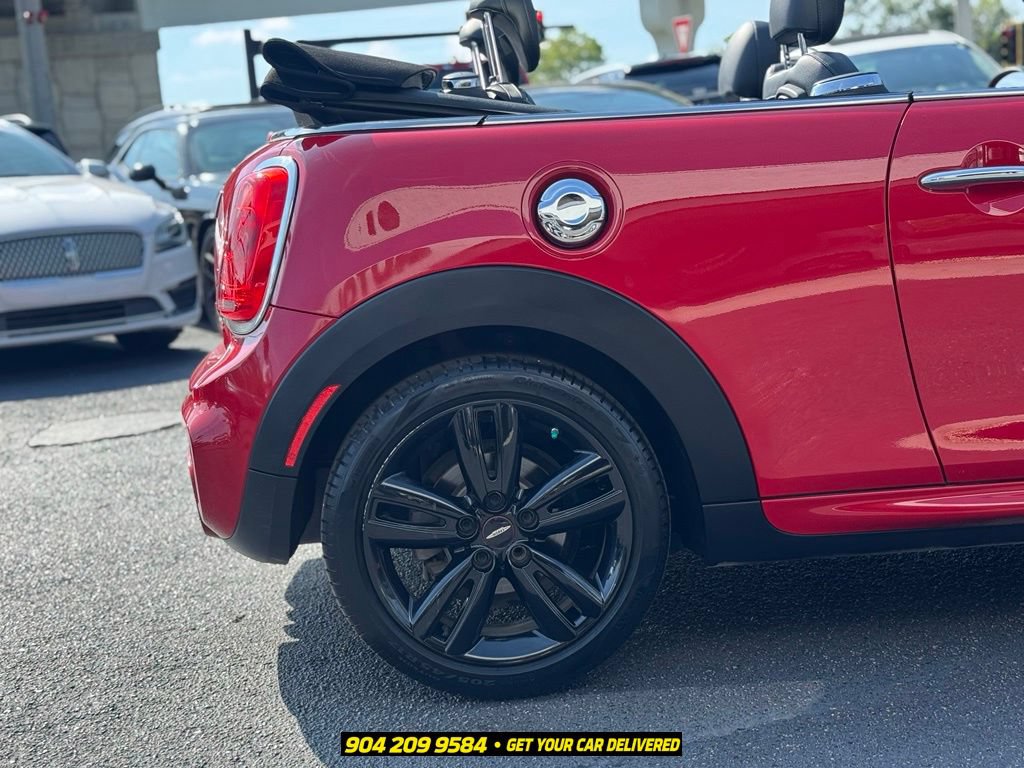 Used 2017 MINI Cooper S FWD image 9