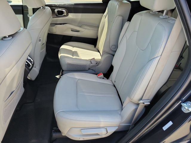 Used 2023 Kia Sorento EX FWD image 26
