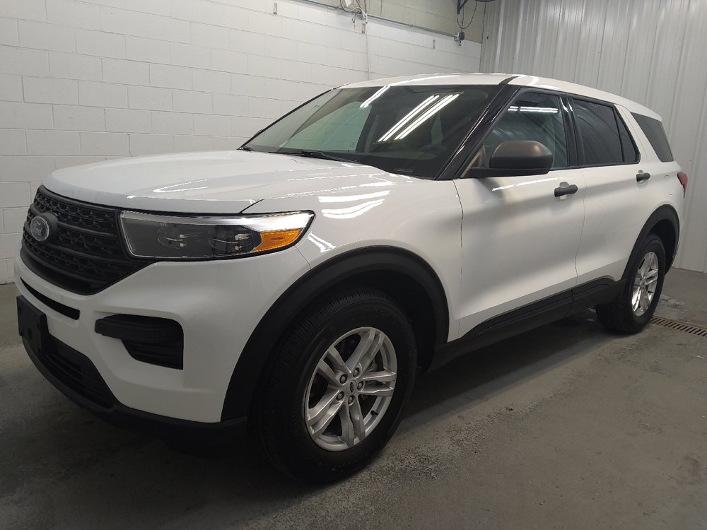 Used 2023 Ford Explorer 4WD image 2
