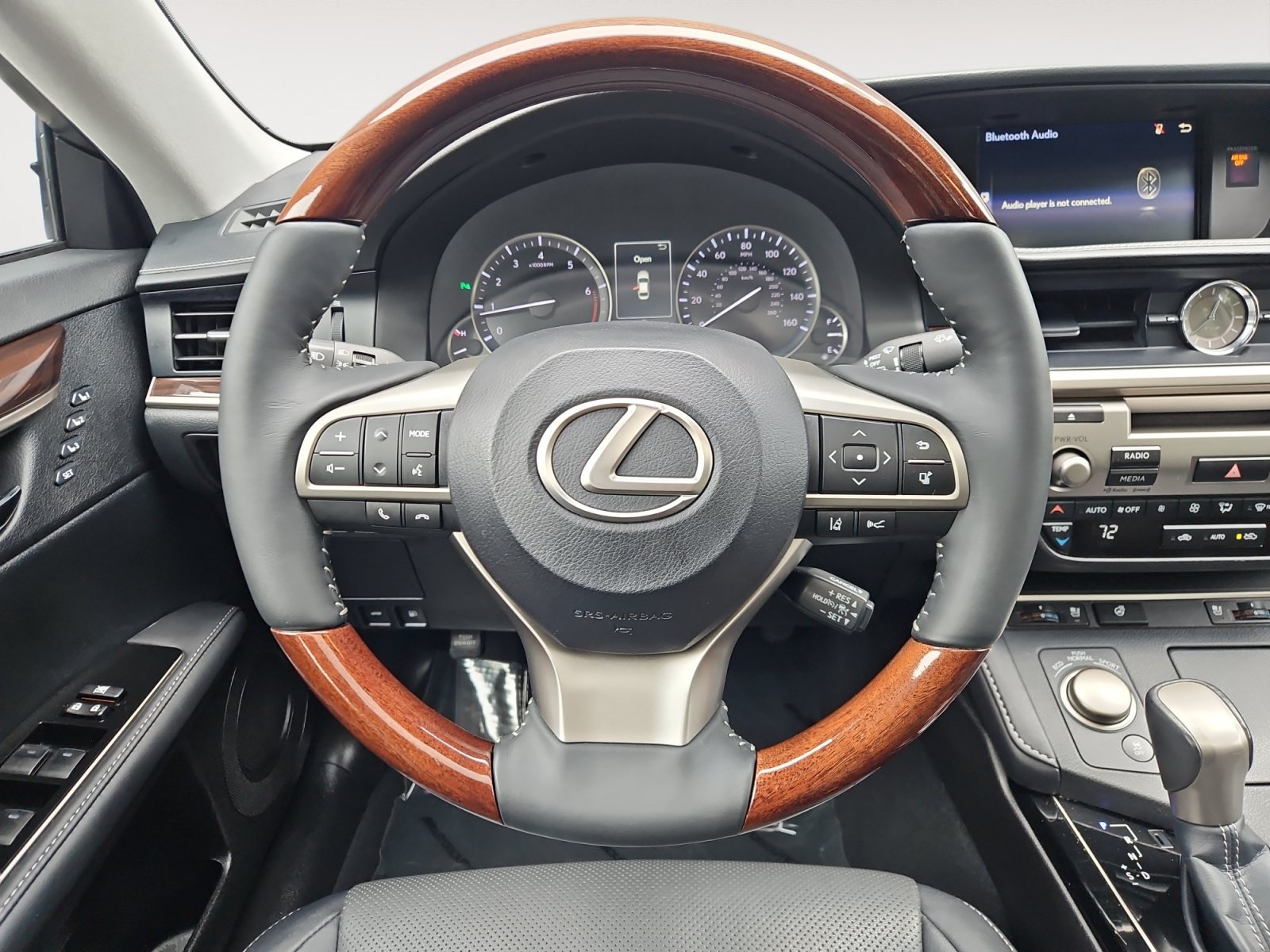 Used 2017 Lexus ES 350 w/ Premium Package FWD image 13