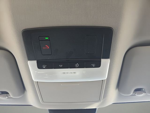 Used 2025 Nissan Sentra SV image 23