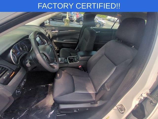Certified 2023 Chrysler 300 Touring w/ Sport Appearance Package RWD image 16