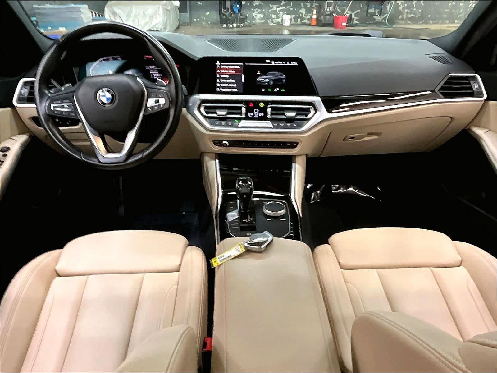 Used 2019 BMW 330i Sedan w/ Convenience Package RWD image 18