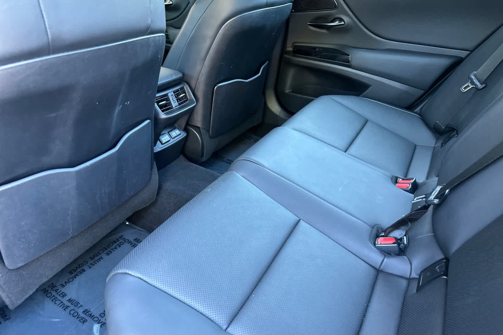 Certified 2023 Lexus ES 350 F Sport w/ Accessory Package (Z1) FWD image 4