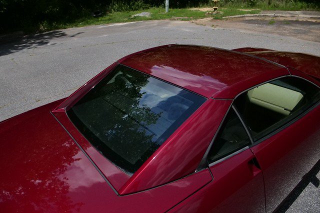 Used 2007 Cadillac XLR V RWD image 42