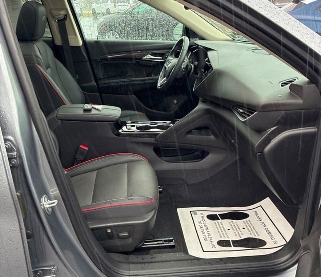 Used 2022 Buick Envision Essence w/ Sport Touring Package image 7