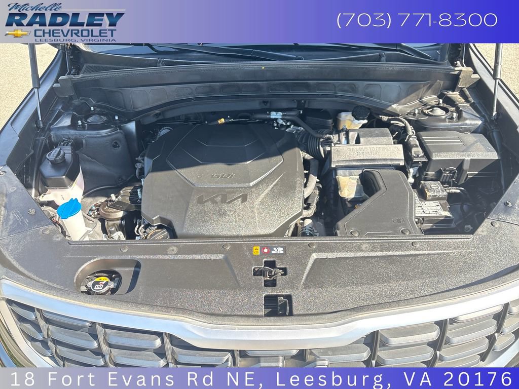 Used 2024 Kia Telluride SX Prestige w/ Towing Package image 10