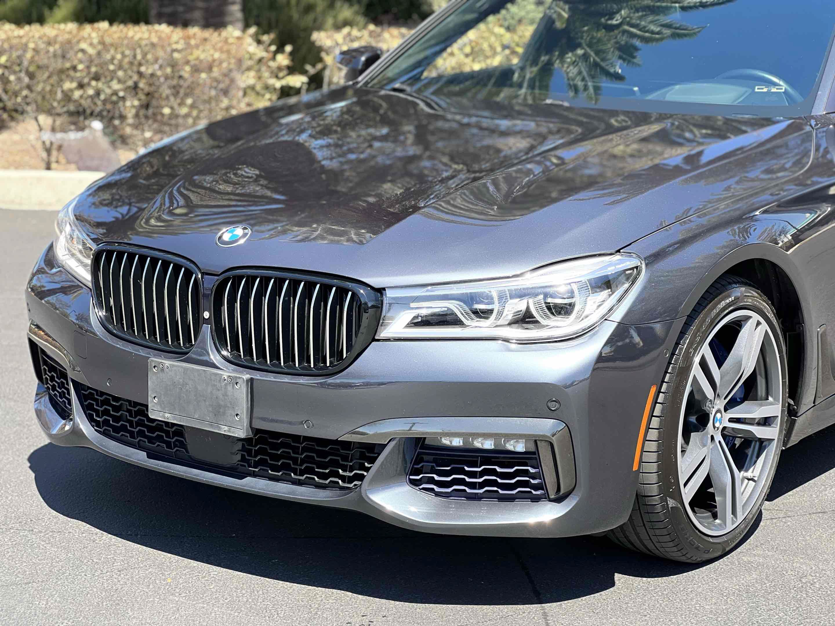 Used 2018 BMW 750i RWD image 57
