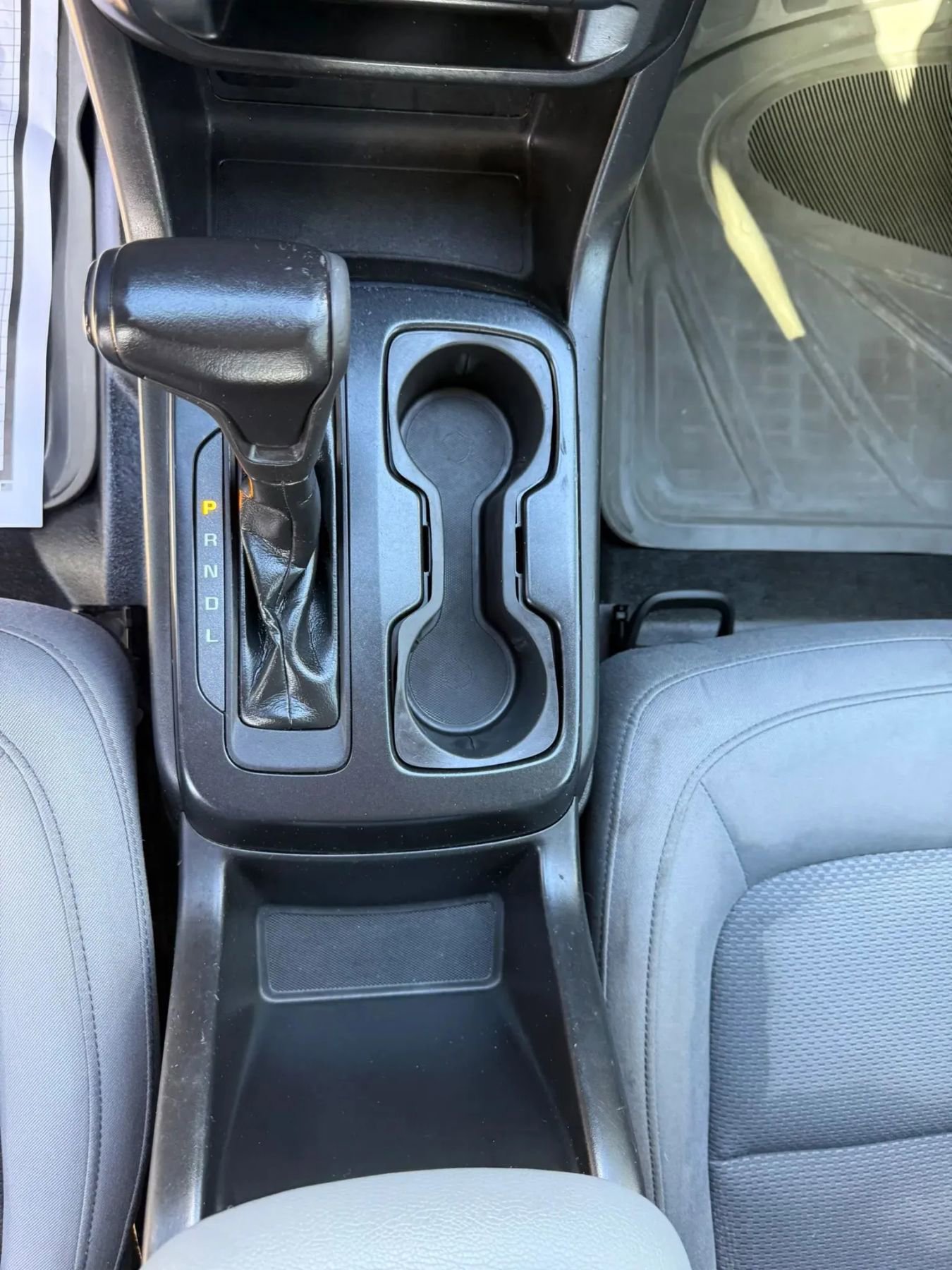Used 2020 Chevrolet Colorado W/T image 13