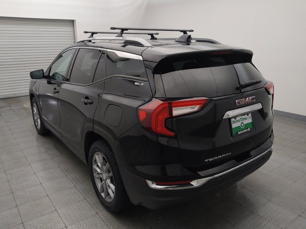 Used 2022 GMC Terrain SLT w/ LPO, 'HIT The Road' Package image 5