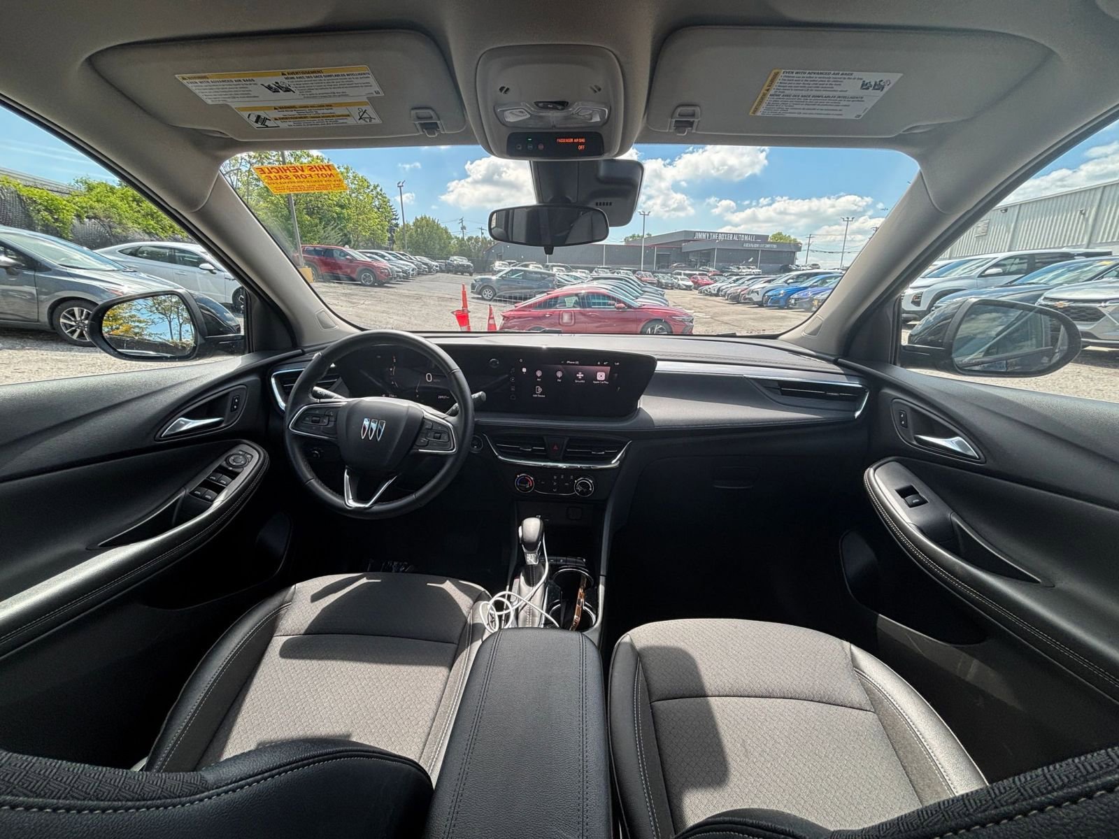 Used 2025 Buick Encore GX Preferred AWD/4WD image 28