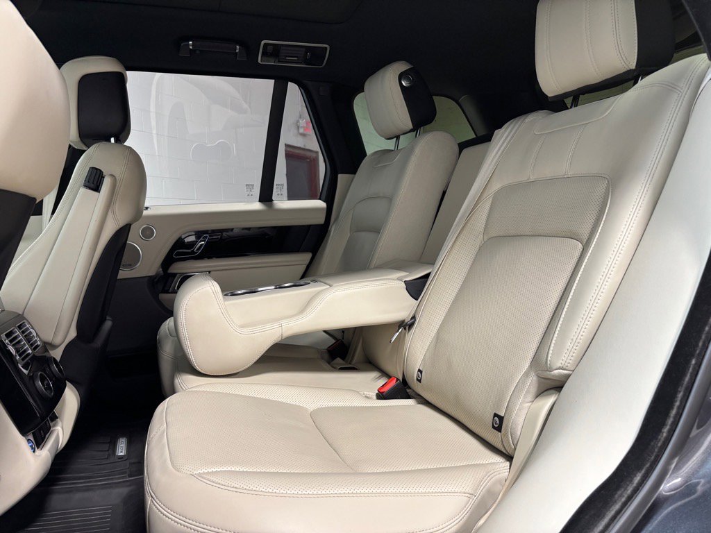 Used 2022 Land Rover Range Rover Westminster Edition image 26