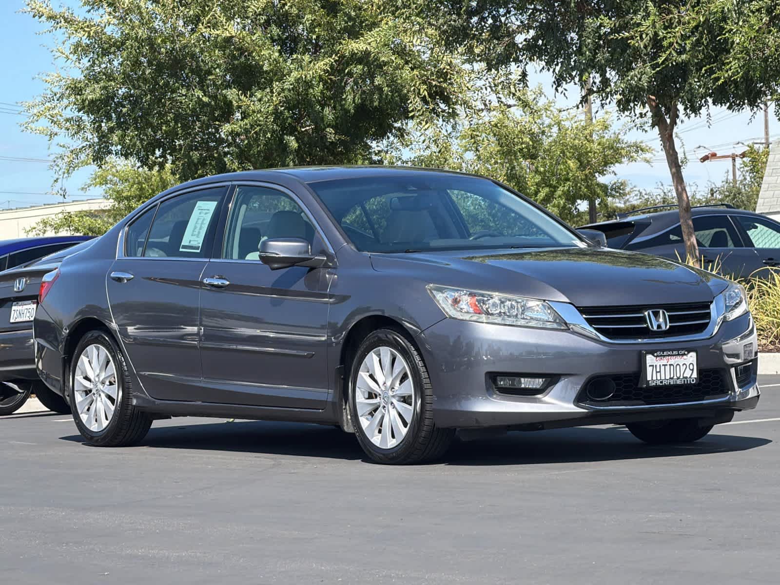 Used 2014 Honda Accord Touring image 5