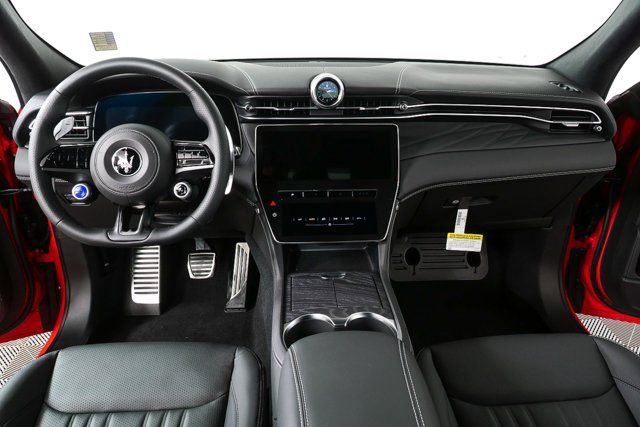 New 2026 Maserati Grecale Folgore AWD/4WD image 21