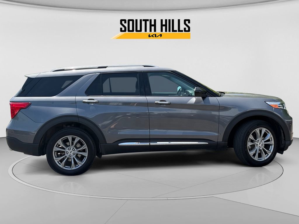 Used 2022 Ford Explorer Limited AWD/4WD image 6