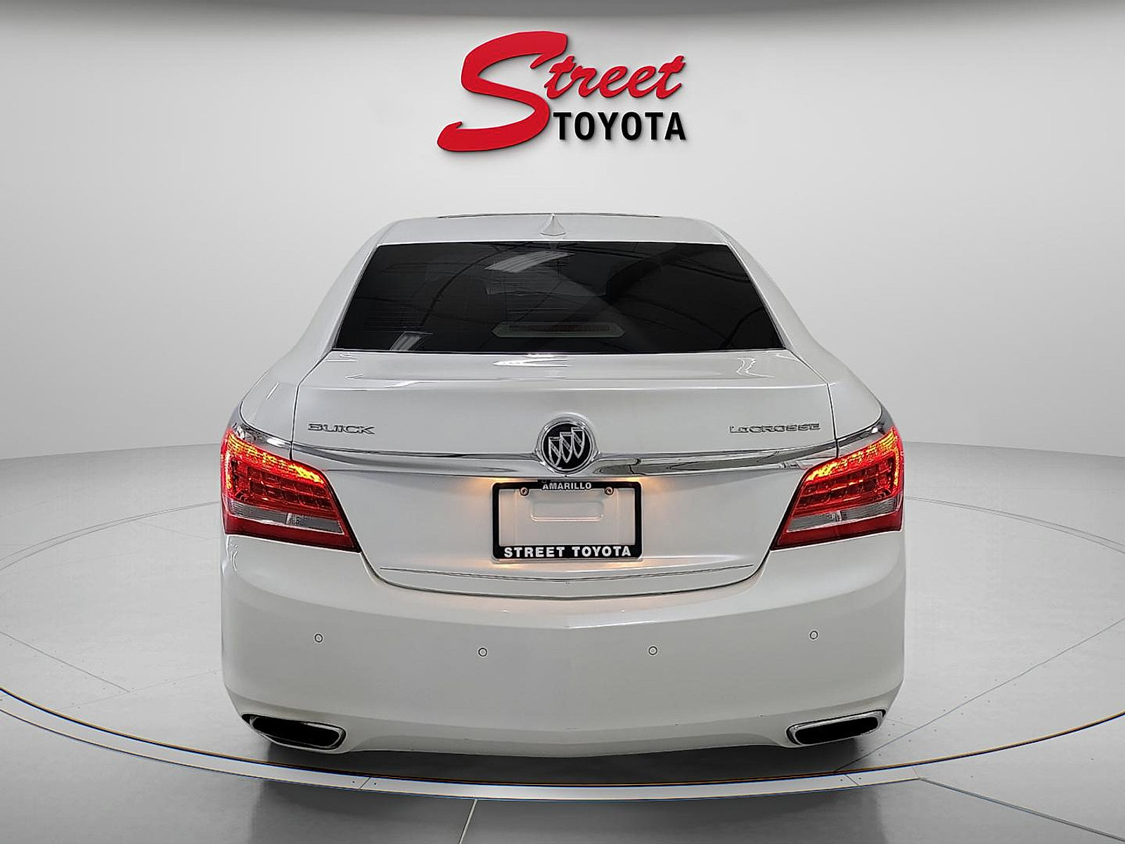 Used 2016 Buick LaCrosse Premium w/ Driver Confidence Package #1 FWD image 3
