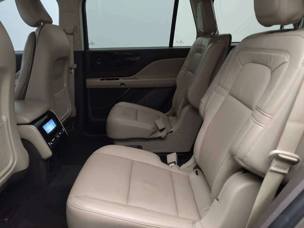 Used 2021 Lincoln Aviator Reserve RWD image 18