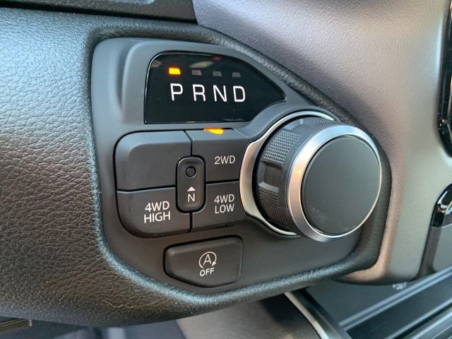 New 2026 RAM 1500 Express AWD/4WD image 16