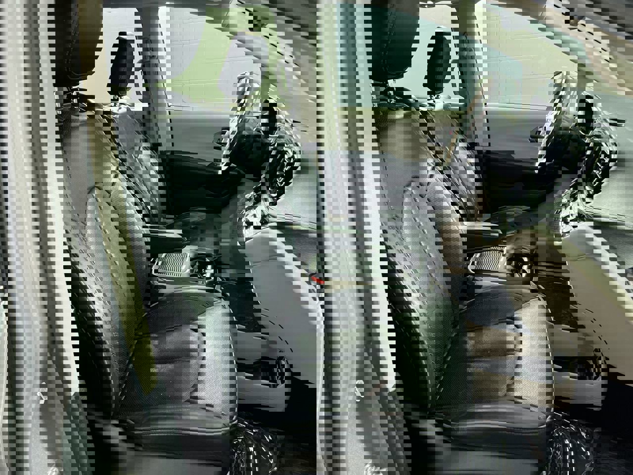 Used 2018 Chrysler Pacifica Limited image 30