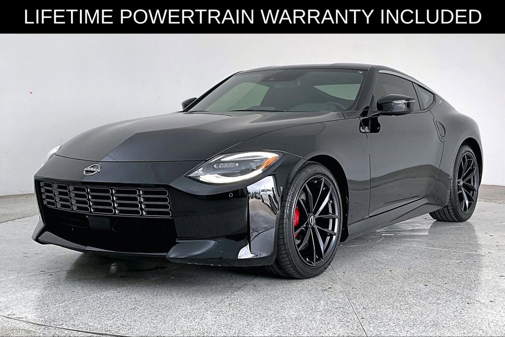 Used 2025 Nissan Z Performance w/ Floor Mat Package RWD image 14