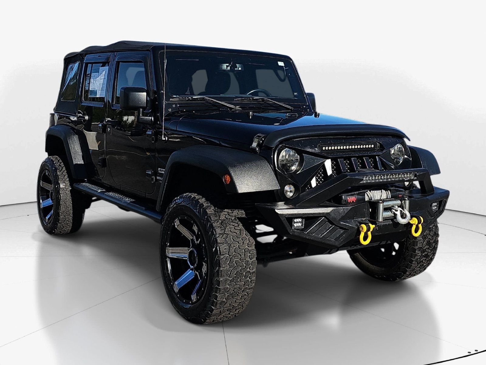 Used 2017 Jeep Wrangler Unlimited Sport w/ Quick Order Package 24S AWD/4WD image 3