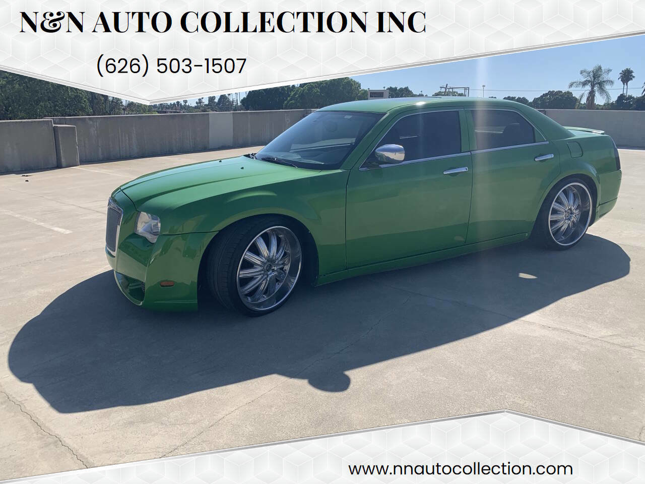 Used 2005 Chrysler 300 C image 1